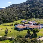 Con Piscina- La Fattoria