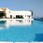 Con Piscina- La Fattoria
